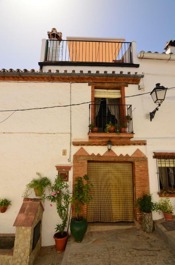 Gasthaus Casa Moraleda Benalauría Exterior foto
