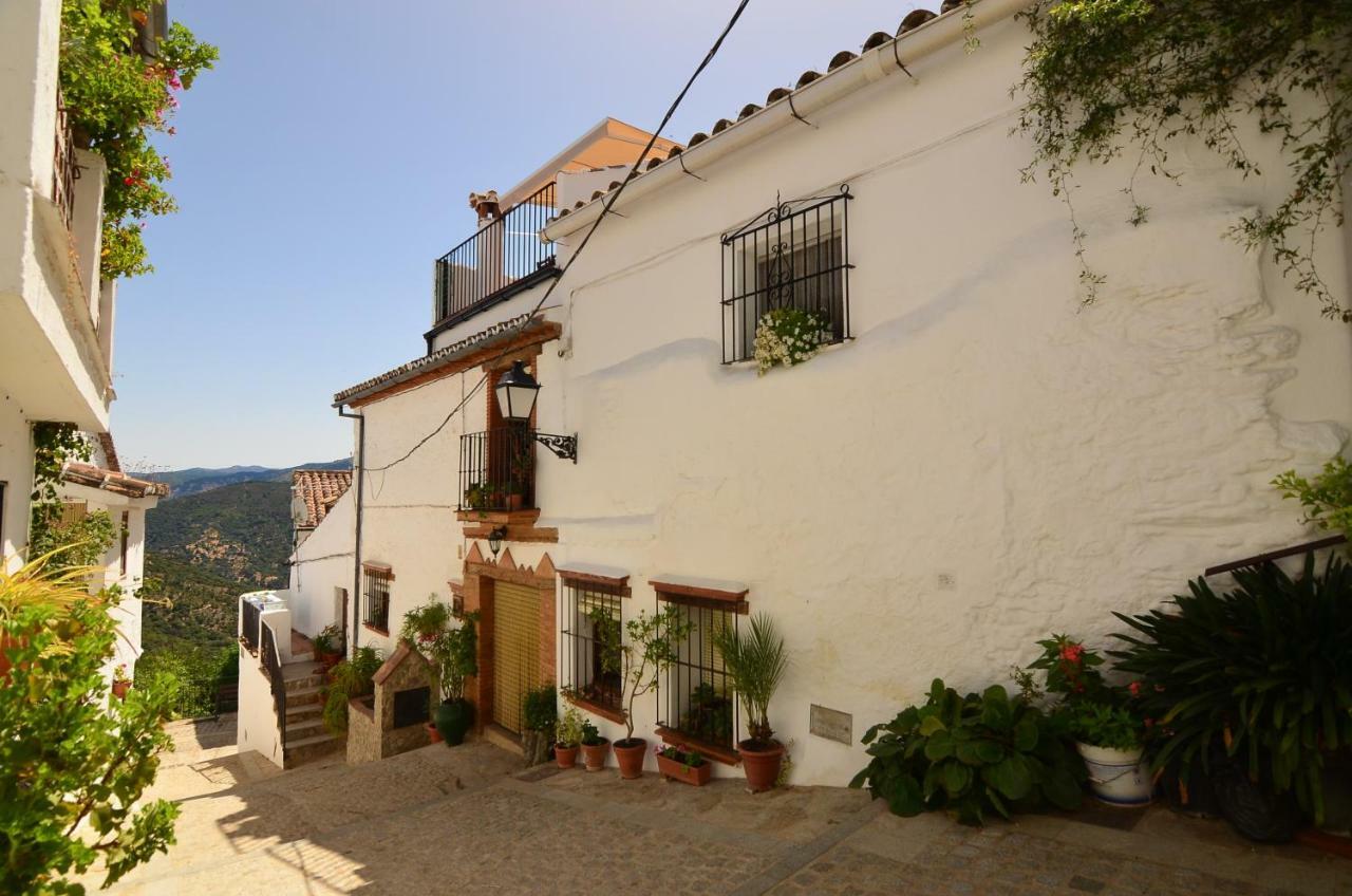 Gasthaus Casa Moraleda Benalauría Exterior foto